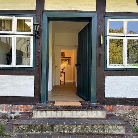 „Altes Forsthaus“ Am Schloss Uelzen Exterior photo