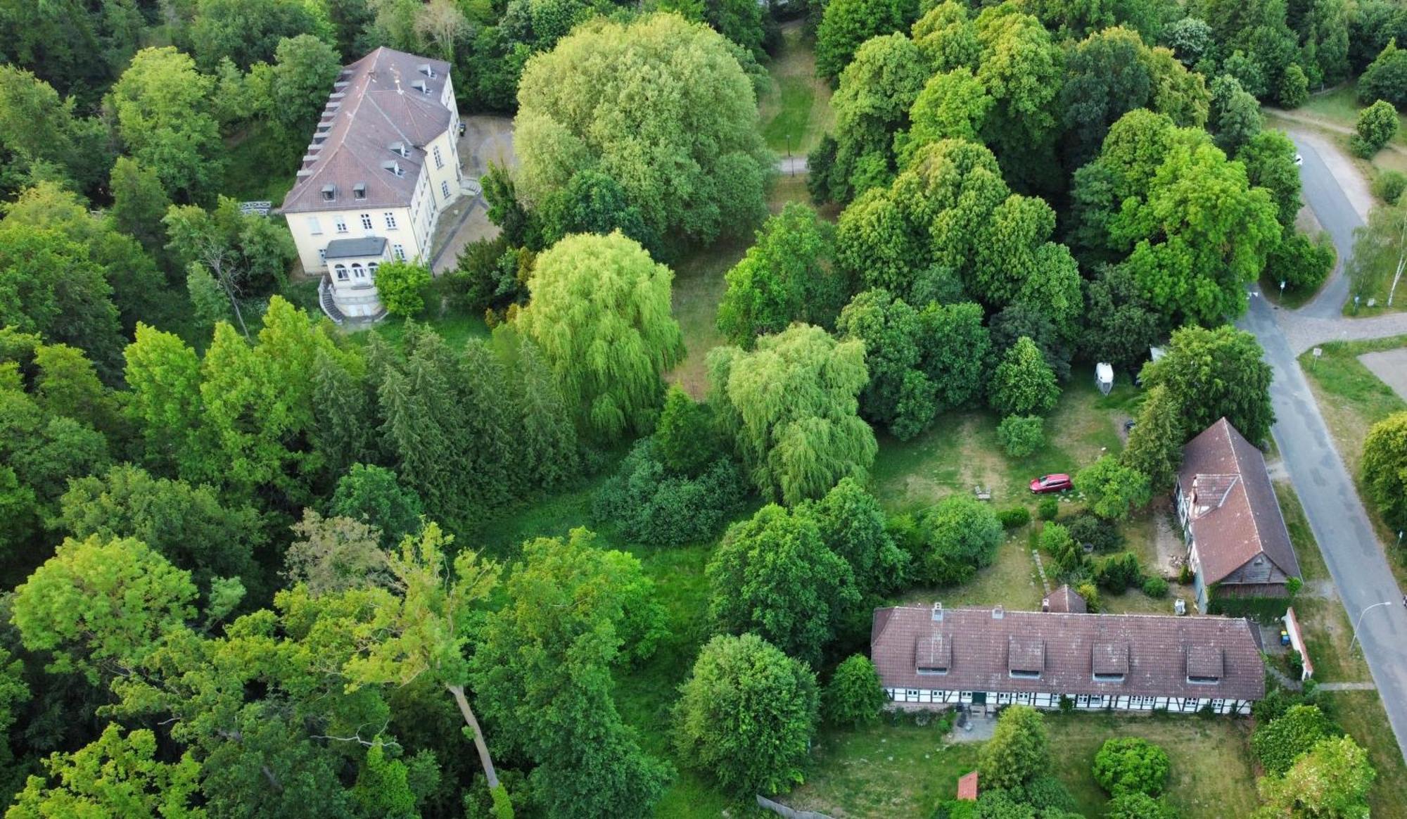 „Altes Forsthaus“ Am Schloss Uelzen Exterior photo