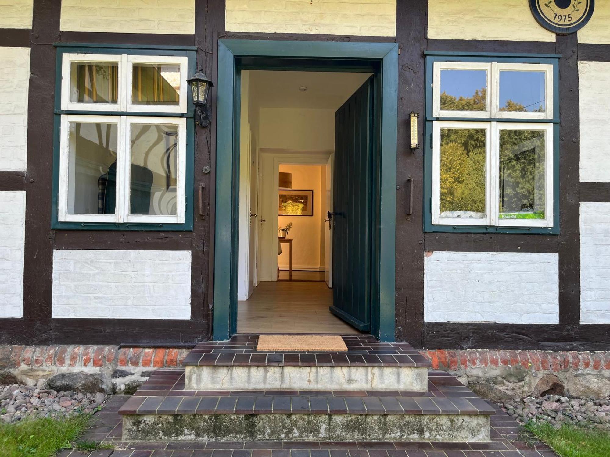 „Altes Forsthaus“ Am Schloss Uelzen Exterior photo